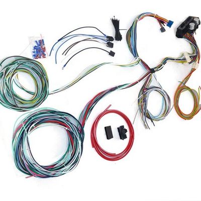 गुणवत्ता  15 Circuit Engine Complete Wiring Harness For Chevy Truck कारखाना